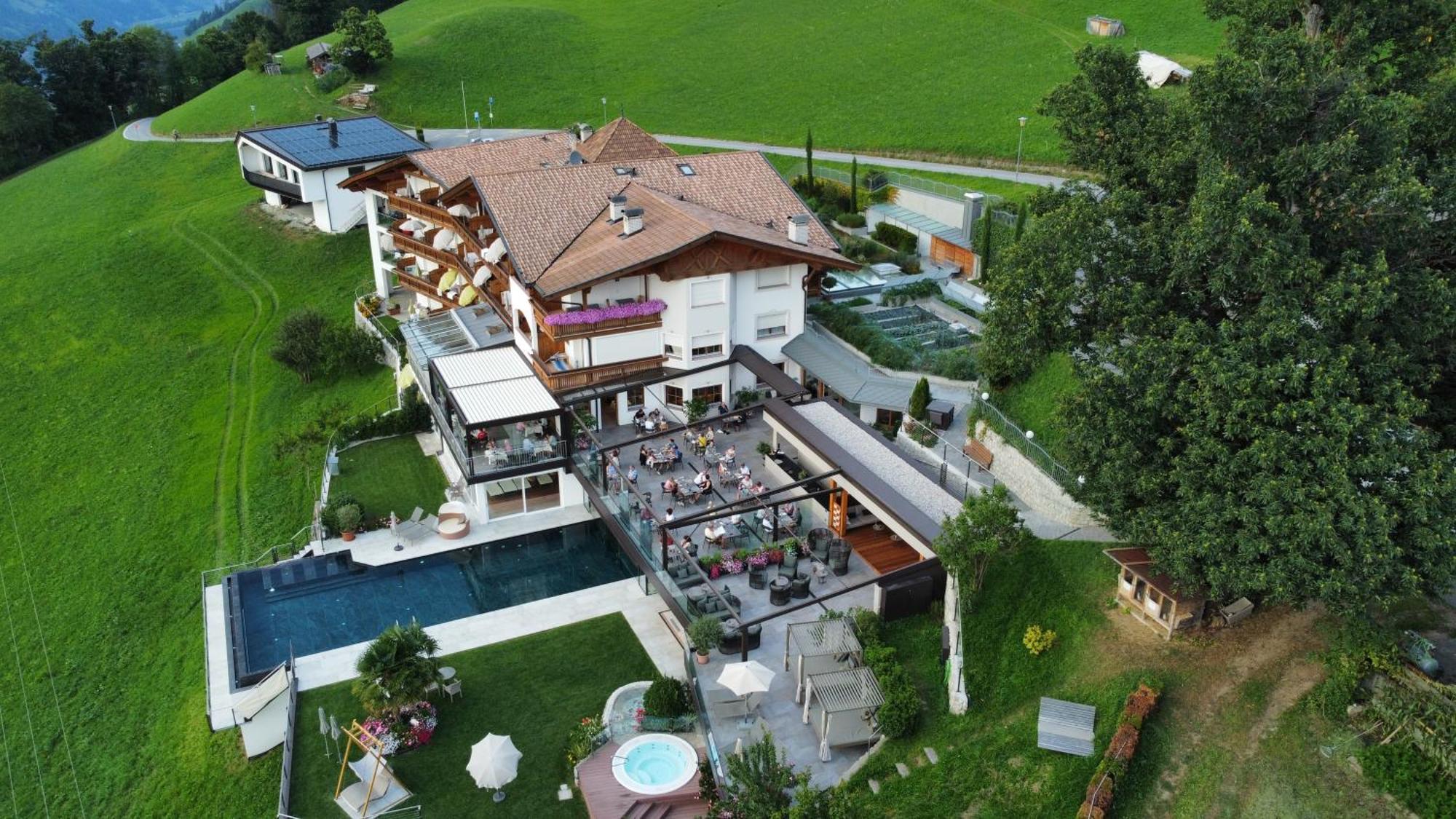 Apartmenthaus Gruberhof Schenna Exterior foto