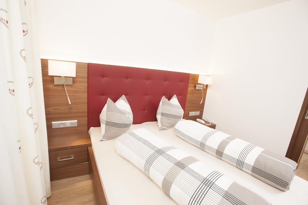 Apartmenthaus Gruberhof Schenna Cameră foto